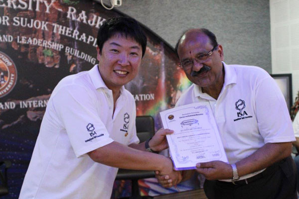 Dr.Minchul Park